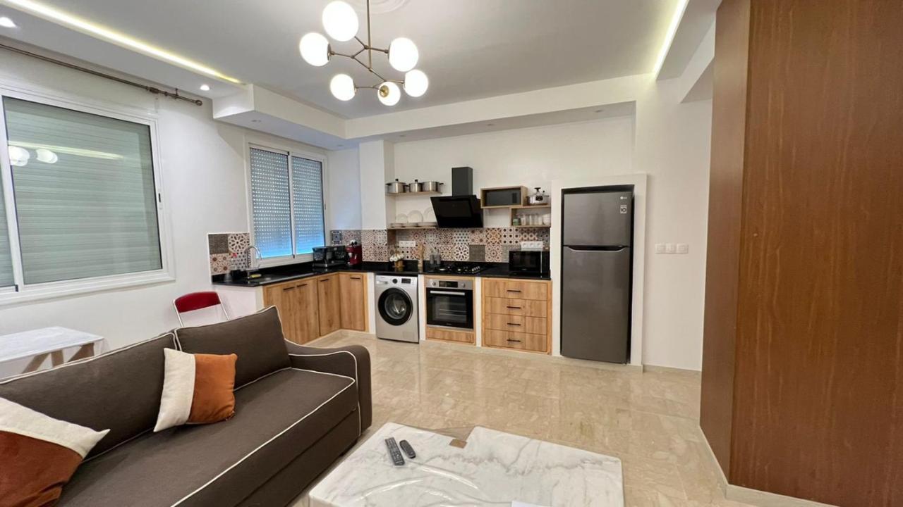 Petit Nid Douille Au Coeur De Casablanca Apartment Exterior foto